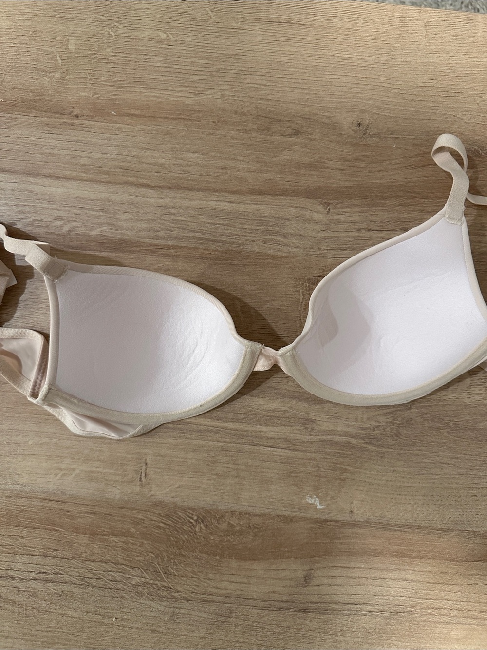 Light Beige Smooth T-Shirt Bra - PINK Victoria's Secret - Picture 4 of 4
